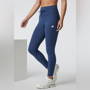 Vuori Women's Blue Leggings
